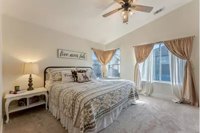 724 Wisteria Dr, Gilroy, CA 95020 - Photo 20