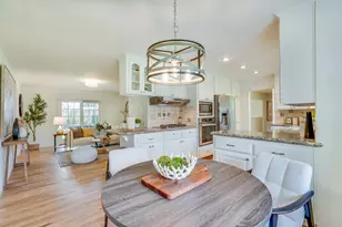 1624 Newcastle Dr, Los Altos, CA 94024 - Photo 18