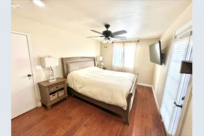 1300 Mesa Dr, Hollister, CA 95023 - Photo 14