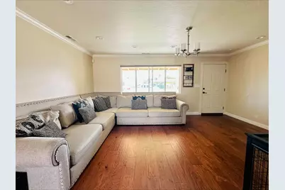 1300 Mesa Dr, Hollister, CA 95023 - Photo 12