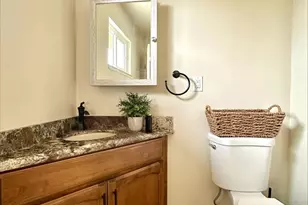 1300 Mesa Dr, Hollister, CA 95023 - Photo 16