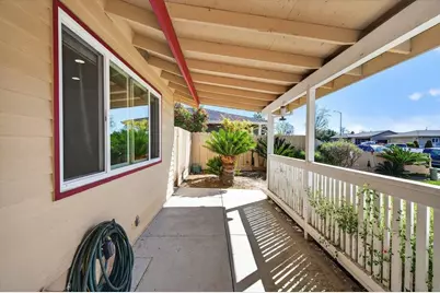 1300 Mesa Dr, Hollister, CA 95023 - Photo 8