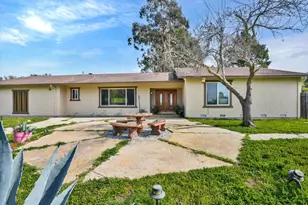 20006 Audrey Ln, Salinas, CA 93907 - Photo 2