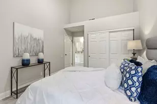 2570 Yerba Bank Ct, San Jose, CA 95121 - Photo 14