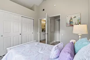 2570 Yerba Bank Ct, San Jose, CA 95121 - Photo 20