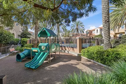 1933 Silva Pl, Santa Clara, CA 95054 - Photo 24