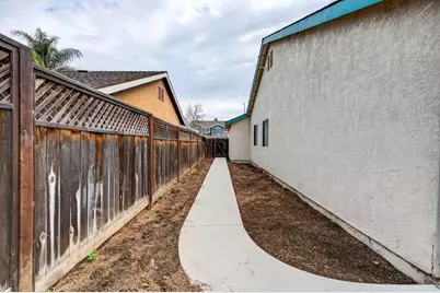 2430 Valley View Rd, Hollister, CA 95023 - Photo 32