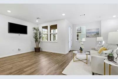 637 Clover, Milpitas, CA 95035 - Photo 4