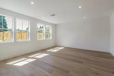 132 Oak Cir, Walnut Creek, CA 94597 - Photo 2