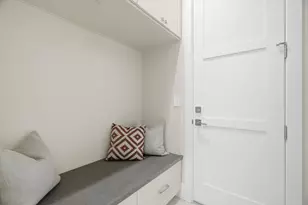 19110 Dagmar Dr, Saratoga, CA 95070 - Photo 40