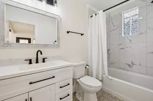 360 Bradford St, San Francisco, CA 94110 - Photo 18