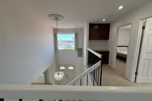 1288 Isengard Ct, San Jose, CA 95121 - Photo 8