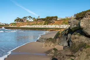 22130 E Cliff Dr 3D, Santa Cruz, CA 95062 - Photo 32