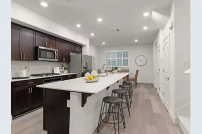 115 Agustin Narvaez St 4, San Jose, CA 95136 - Photo 4