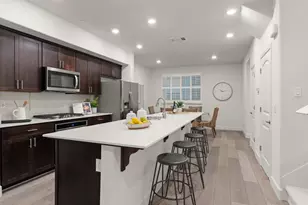 115 Agustin Narvaez St 4, San Jose, CA 95136 - Photo 4