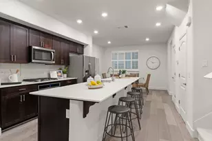 115 Agustin Narvaez St 4, San Jose, CA 95136 - Photo 4