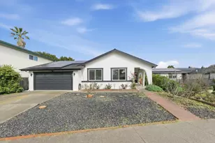 843 Cedarwood Ln, Petaluma, CA 94954 - Photo 1