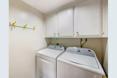 1527 Beach Park Blvd, Foster City, CA 94404 - Photo 18