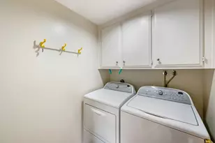 1527 Beach Park Blvd, Foster City, CA 94404 - Photo 18