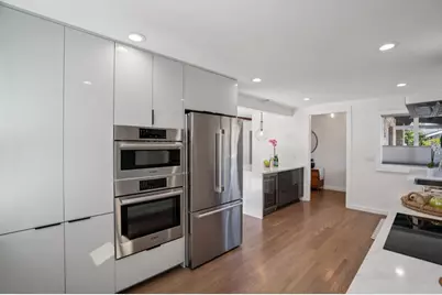 637 S Baywood Ave, San Jose, CA 95128 - Photo 14