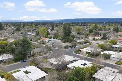 829 Talisman Dr, Palo Alto, CA 94303 - Photo 70