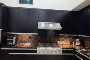 10133 Annie St, Elk Grove, CA 95757 - Photo 6