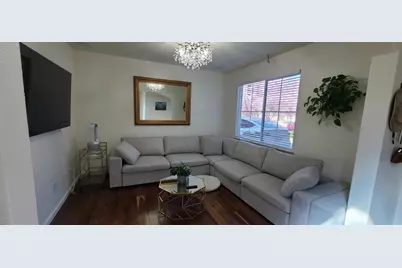 10133 Annie St, Elk Grove, CA 95757 - Photo 8