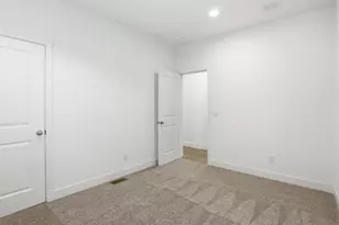 498 Summerland Dr 498, San Jose, CA 95134 - Photo 14