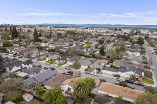 1388 Woodland Ave, San Carlos, CA 94070 - Photo 38