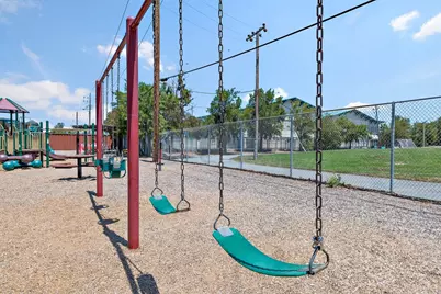 2090 Potomac Way, San Mateo, CA 94403 - Photo 30