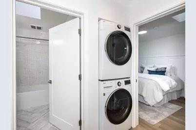 1111 Alma St, Palo Alto, CA 94301 - Photo 18