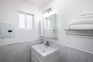 1111 Alma St, Palo Alto, CA 94301 - Photo 40