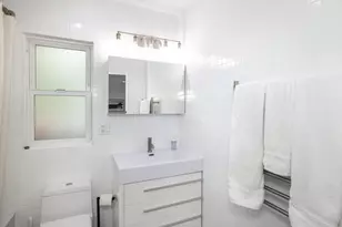 1111 Alma St, Palo Alto, CA 94301 - Photo 24