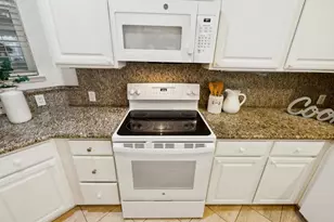 860 Meridian Bay Ln 243, Foster City, CA 94404 - Photo 20