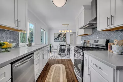 2081 Shoreview Ave, San Mateo, CA 94401 - Photo 18