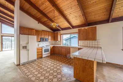 583 Sierra St, Moss Beach, CA 94038 - Photo 14
