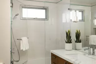 956 Trophy Dr, Mountain View, CA 94040 - Photo 22