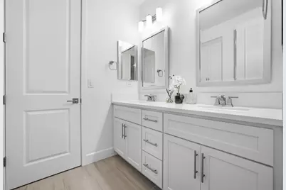 1122 S Morning Glory Dr, Tracy, CA 95391 - Photo 22