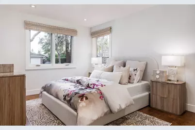 1031 Fife Ave, Palo Alto, CA 94301 - Photo 14