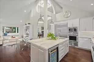 411 Hedgerow Ct, Mountain View, CA 94041 - Photo 12