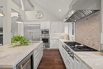 411 Hedgerow Court, Mountain View, CA 94041 - Photo 10