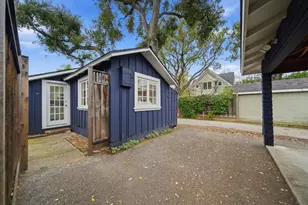 1085 Emerson St, Palo Alto, CA 94301 - Photo 38