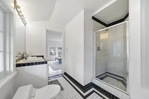 1085 Emerson St, Palo Alto, CA 94301 - Photo 26