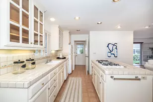 4107 Mackay Dr, Palo Alto, CA 94306 - Photo 10