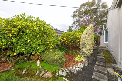 4107 Mackay Dr, Palo Alto, CA 94306 - Photo 32