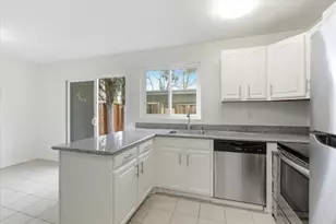 2028 Puerto Limon Ct, San Jose, CA 95116 - Photo 16