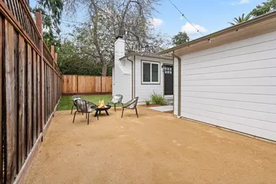 576 Green Manor Ct, Palo Alto, CA 94301 - Photo 36