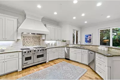 36 Gretel Ct, Redwood City, CA 94061 - Photo 10