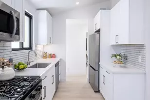 1371 Camellia Dr, East Palo Alto, CA 94303 - Photo 10