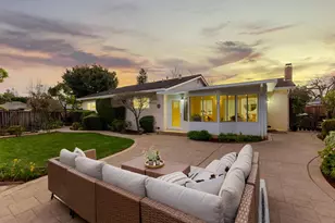 2733 Winfield Dr, Mountain View, CA 94040 - Photo 4